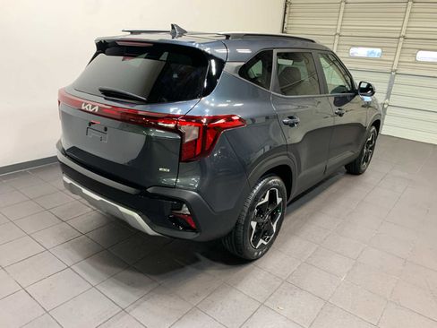 New 2026 Kia Seltos S image 3