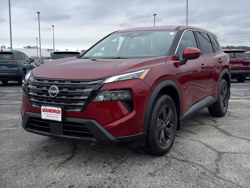 New 2026 Nissan Rogue SV image 2