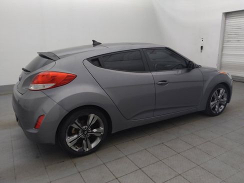 Used 2016 Hyundai Veloster w/ Option Group 03 FWD image 10