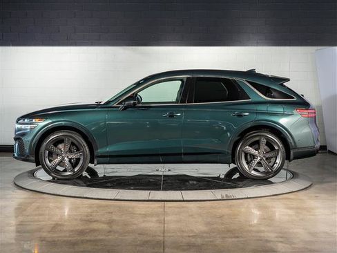 Used 2024 Genesis GV70 2.5T w/ Sport Prestige Package AWD/4WD image 2