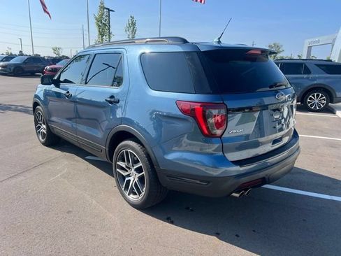 Used 2018 Ford Explorer Sport w/ Equipment Group 401A AWD/4WD image 7