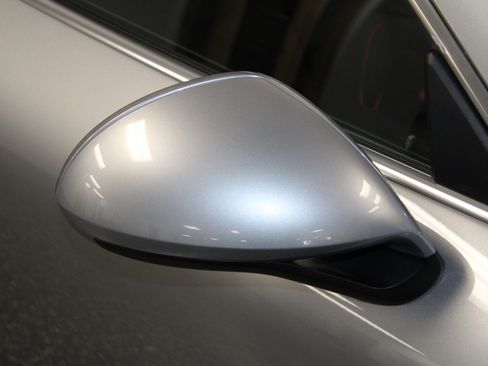 Used 2018 Porsche 911 GT3 image 44