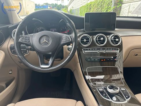 Used 2017 Mercedes-Benz GLC 300 w/ Premium 1 Package image 20