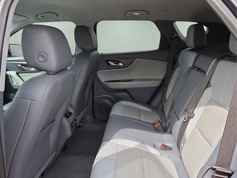 Used 2022 Chevrolet Blazer LT w/ Sound & Technology Package image 18