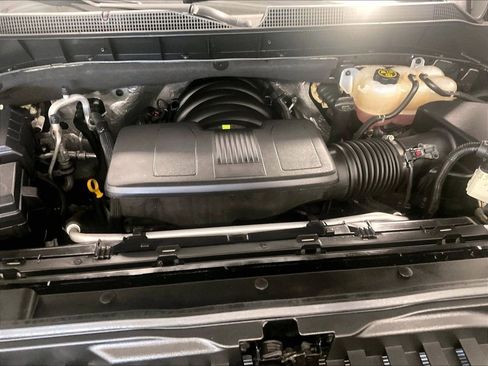 Used 2024 Chevrolet Silverado 1500 LTZ w/ Technology Package AWD/4WD image 35