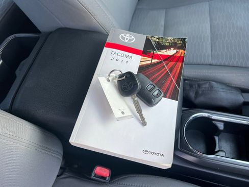 Used 2017 Toyota Tacoma SR image 36