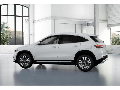 New 2026 Mercedes-Benz GLA 250 4MATIC image 31