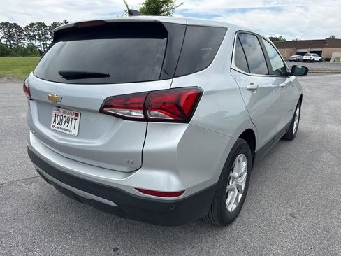 Used 2022 Chevrolet Equinox LT FWD image 9