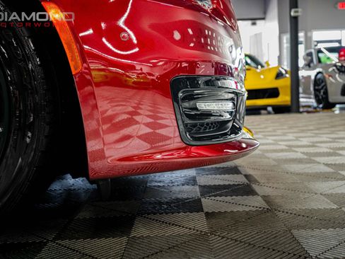 Used 2023 Chrysler 300 C RWD image 39