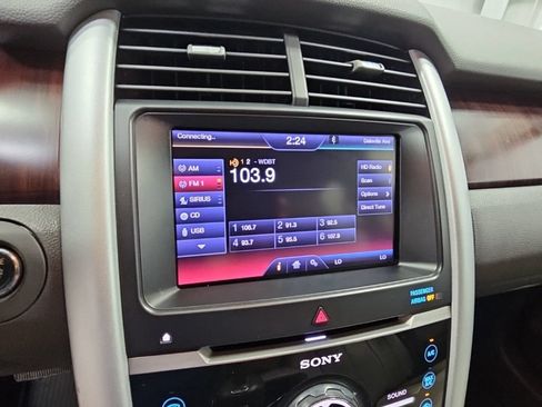 Used 2013 Ford Edge Limited w/ Driver Entry Pkg FWD image 16