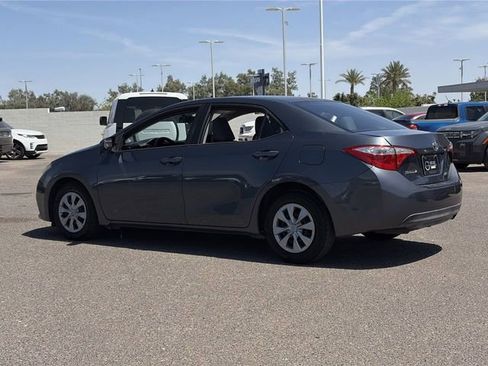 Used 2016 Toyota Corolla L FWD image 9