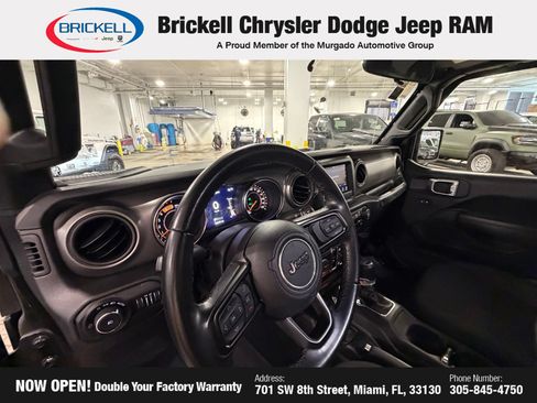 Used 2022 Jeep Wrangler Unlimited Sport AWD/4WD image 11