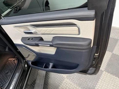 Used 2022 RAM 1500 Limited AWD/4WD image 38