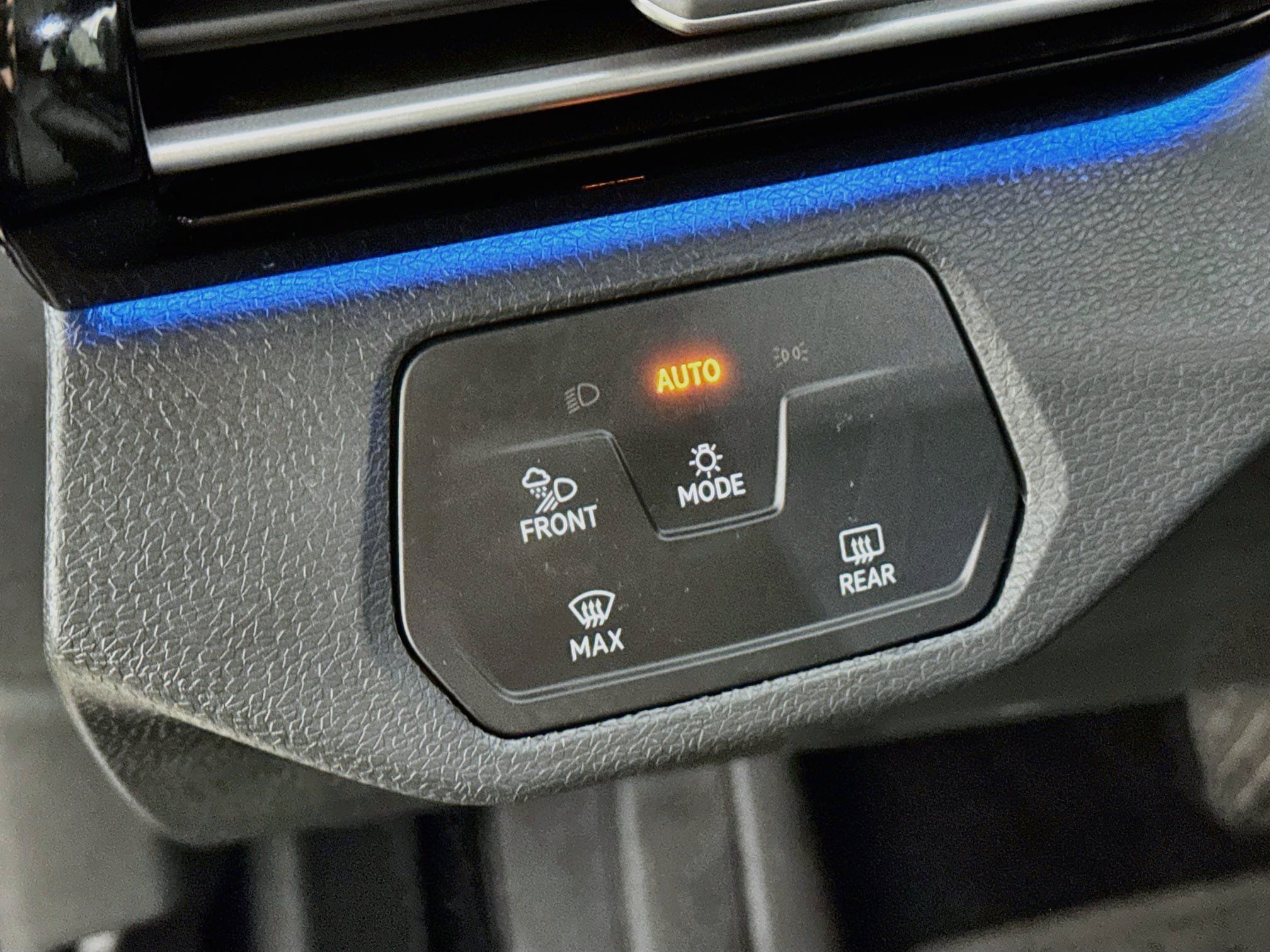 Used 2022 Volkswagen ID.4 Pro S w/ Gradient Package RWD image 14