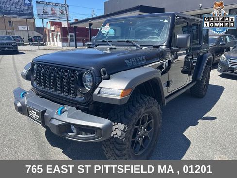 Used 2024 Jeep Wrangler Unlimited AWD/4WD image 3