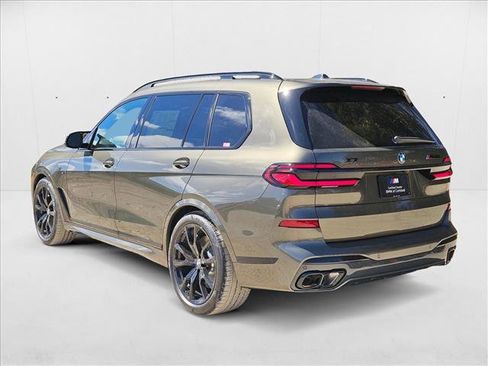 New 2026 BMW X7 M60i image 9
