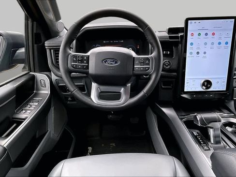 Used 2025 Ford F150 Lightning Flash AWD/4WD image 7