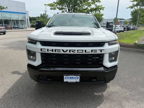 Used 2021 Chevrolet Silverado 2500 Custom w/ Custom Value Package AWD/4WD image 8