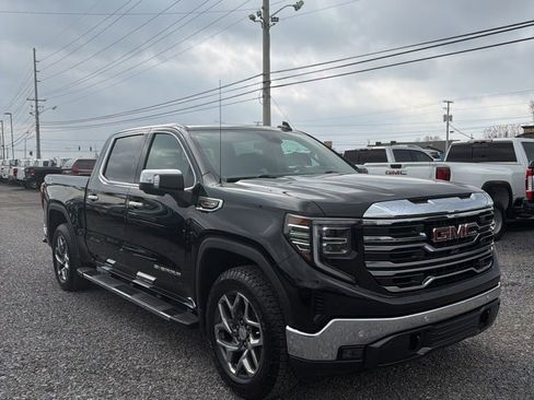 Used 2024 GMC Sierra 1500 SLT w/ SLT Premium Plus Package image 1