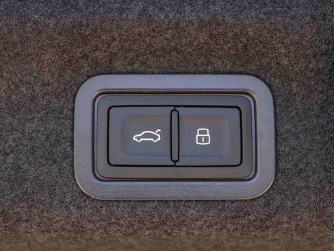 New 2026 Audi A6 Premium Plus AWD/4WD image 37