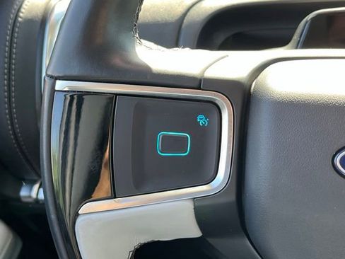 Used 2025 Ford Expedition Platinum AWD/4WD image 19