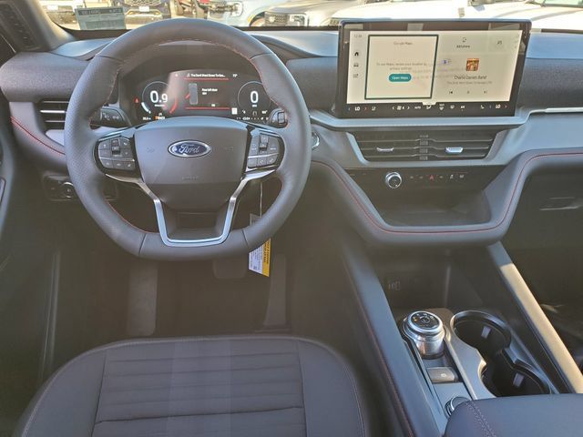 Used 2026 Ford Explorer ST-Line w/ ST-Line Street Pack RWD image 4