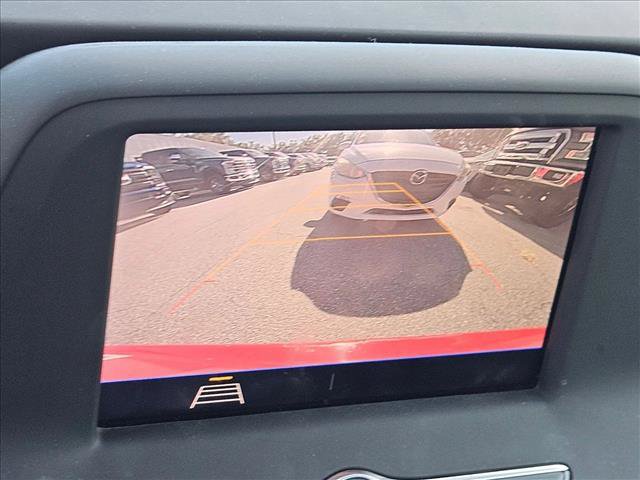 Used 2020 Chevrolet Camaro LT RWD image 13