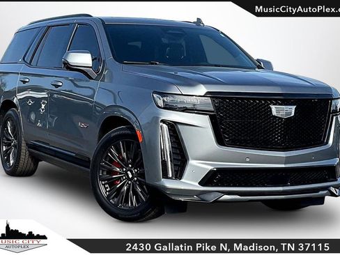 Used 2023 Cadillac Escalade V w/ Heavy-Duty Trailer Package AWD/4WD image 1