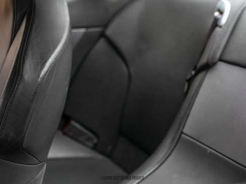 Used 2005 Aston Martin DB9 image 43