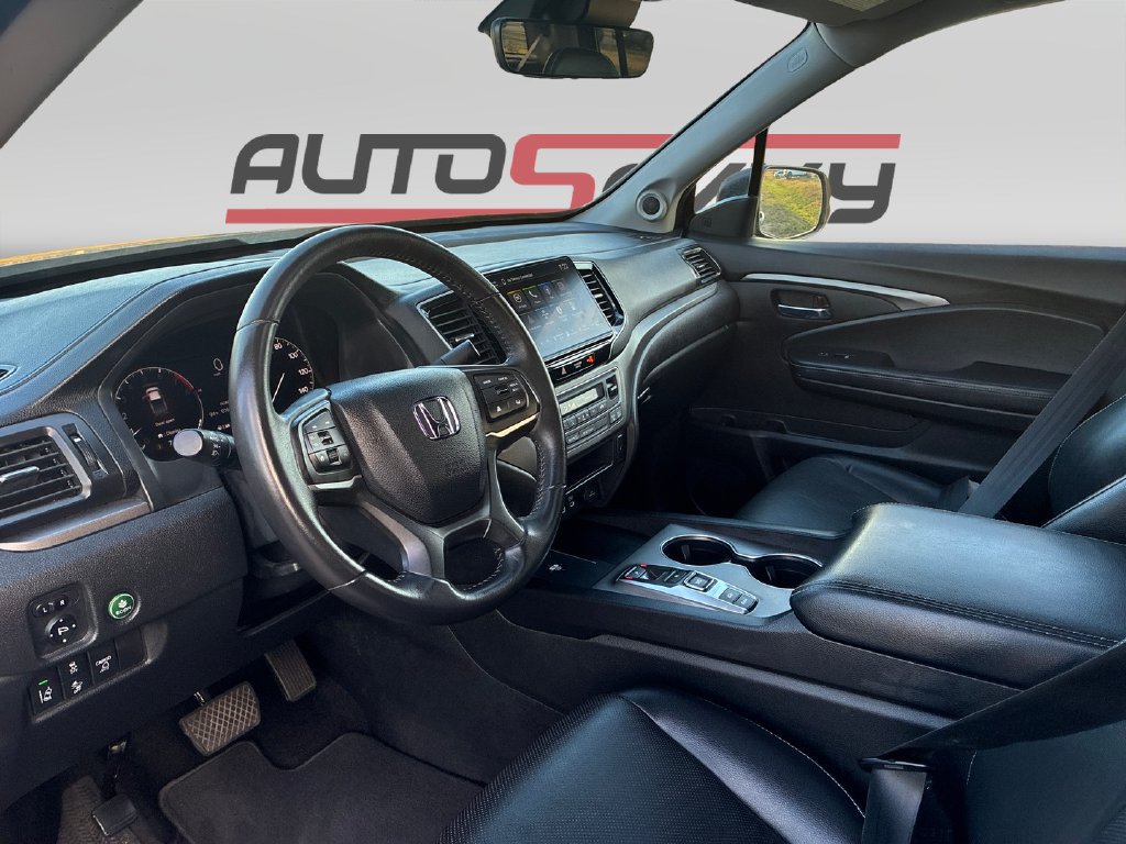 Used 2025 Honda Ridgeline RTL image 10