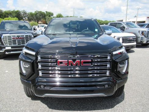 New 2026 GMC Canyon Denali AWD/4WD image 3