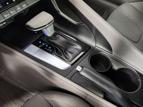 Certified 2025 Hyundai Elantra Sport FWD image 29