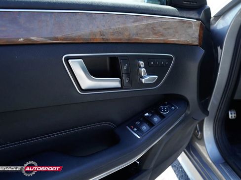 Used 2014 Mercedes-Benz E 350 4MATIC Wagon w/ Premium 1 Package image 16