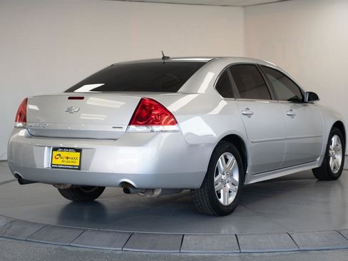 Used 2014 Chevrolet Impala LT w/ LT Sunroof Package FWD image 8