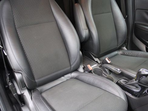 Used 2017 Buick Encore Preferred FWD image 27