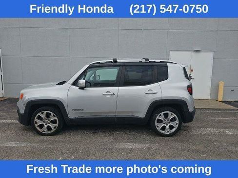 Used 2016 Jeep Renegade Limited FWD image 2