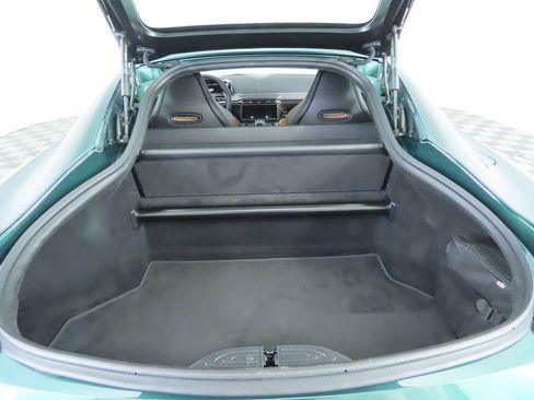 New 2026 Aston Martin V8 Vantage S image 25