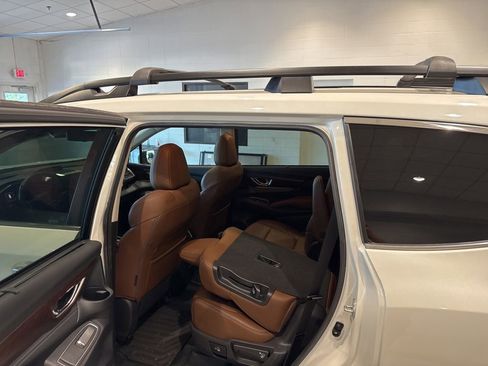 Used 2023 Subaru Ascent Touring AWD/4WD image 20