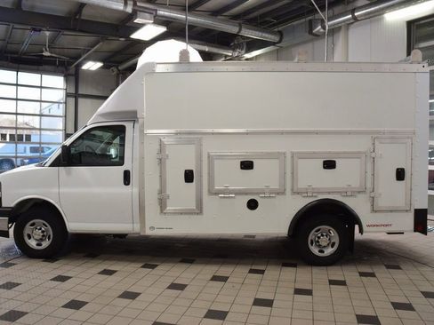 New 2026 Chevrolet Express 3500 w/ Power Convenience Package RWD image 3