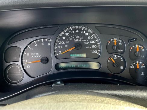 Used 2004 GMC Sierra 1500 SLE w/ Light Duty Power Package AWD/4WD image 13
