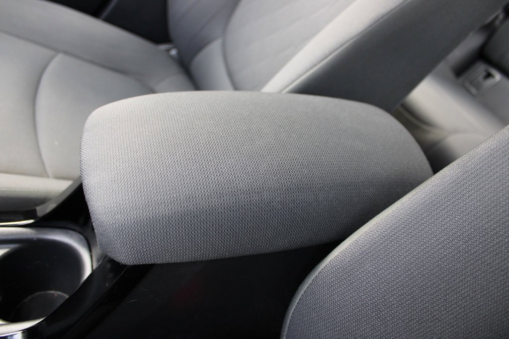 Used 2022 Toyota Corolla LE FWD image 32