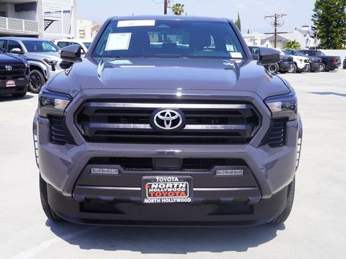 Certified 2025 Toyota Tacoma SR5 AWD/4WD image 3