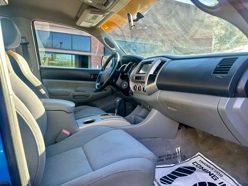 Used 2007 Toyota Tacoma PreRunner image 10