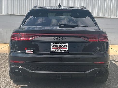 Used 2023 Audi RS Q8 AWD/4WD image 5