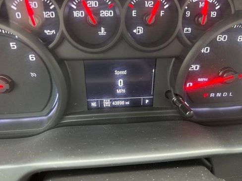 Certified 2024 GMC Sierra 2500 Pro w/ Convenience Package image 15