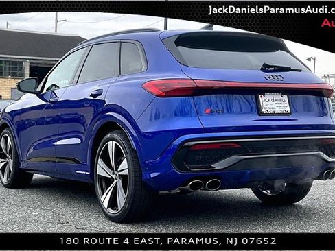 New 2025 Audi SQ5 Premium Plus image 3