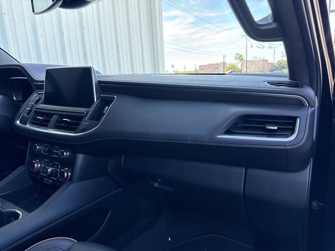 Used 2024 GMC Yukon AT4 w/ AT4 Premium Plus Package image 48