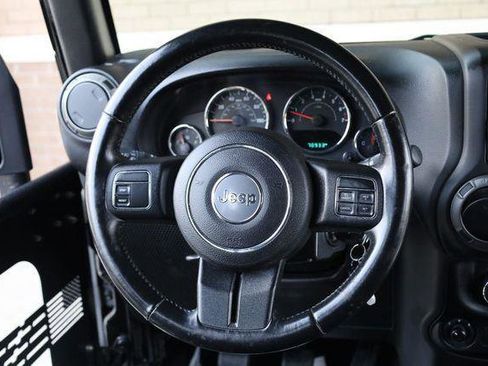 Used 2017 Jeep Wrangler Unlimited Sport w/ Quick Order Package 23S AWD/4WD image 23