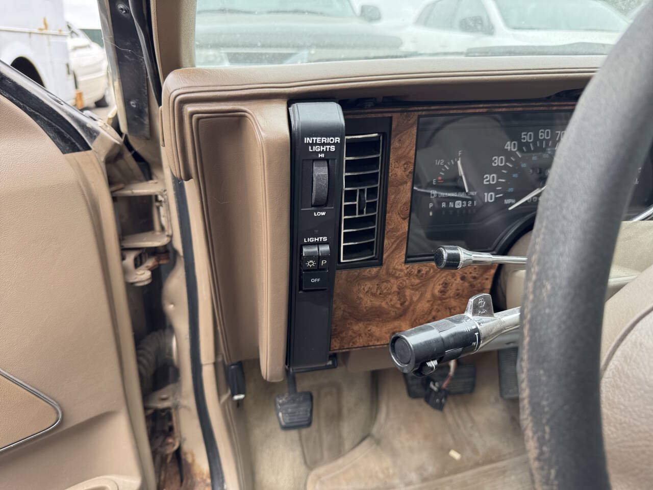 Used 1994 Buick Century Special FWD image 33