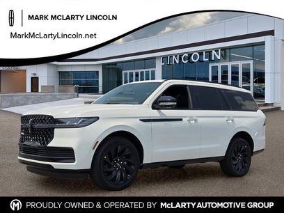 New 2027 Lincoln Navigator Reserve w/ Jet Appearance Package